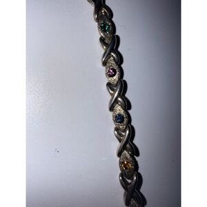 XOXO Link‎ Chain Bracelet Silver Tone Simple Classy Edgy Simple Gemstones